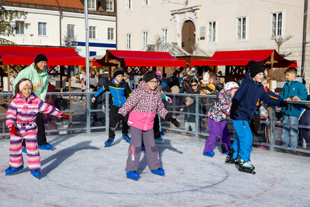 praznični sejem in prihod dedka mraza (48)